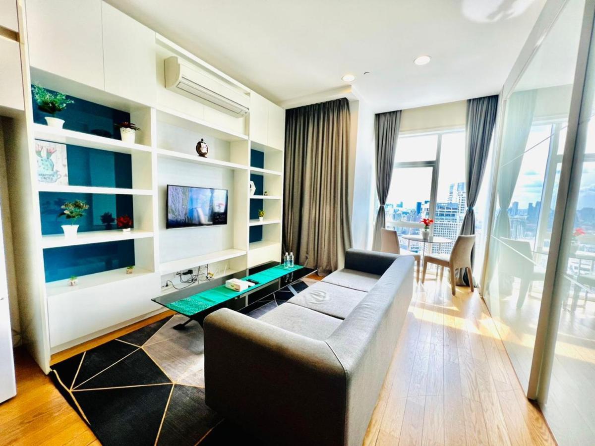The Platinum Klcc By Sky Pool Appartement Kuala Lumpur Buitenkant foto